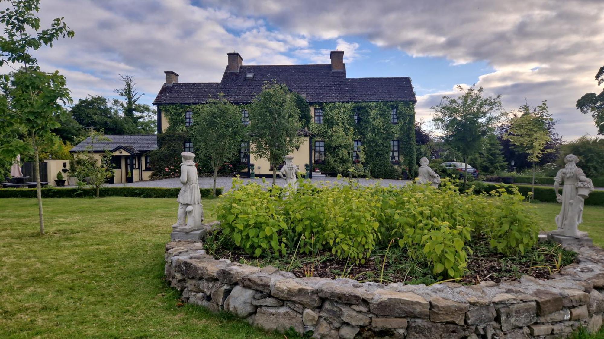 Charlotte'S Way B&B Banagher Extérieur photo